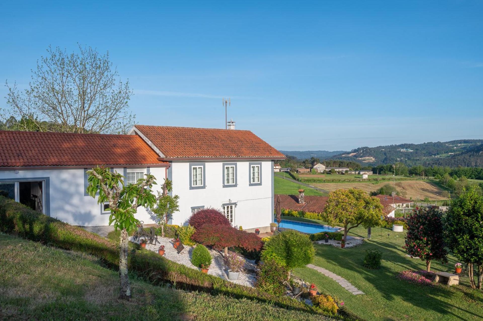Ferienhaus Casa Tarrio Con Piscina - Santiago De Compostela Boqueixon